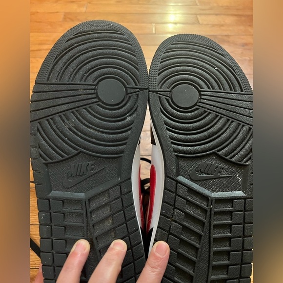 Nike Air Jordan 1 Mid Red/White/Black Size11
Mid Sneakers. - Picture 10 of 16